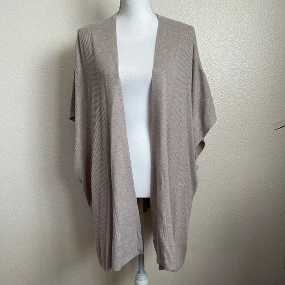 SPLENDID cashmere blend cardigan Heather Wheat Open jacket Poncho Sweater Coat - Picture 2 of 10